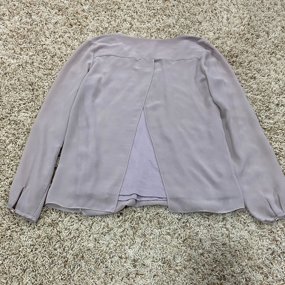 Shear sleeved blouse - Picture 3 of 4